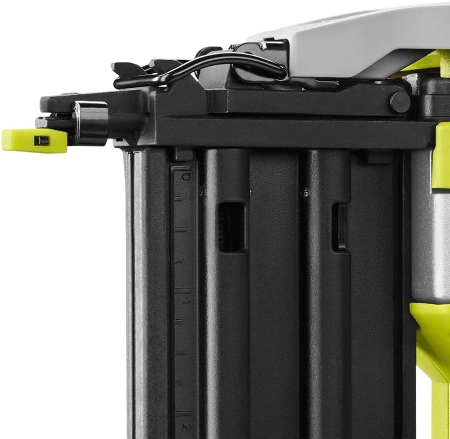 RYOBI 18V ONE+ AirStrike 18GA Brad Nailer Kit (Bulk Packaged) P321K (Renewed)