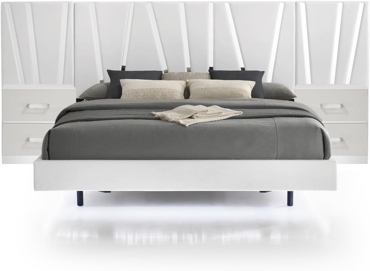 New Classic Furniture Europa Wood Bedroom Set with King Bed and 2 Nightstands w/Panels, White