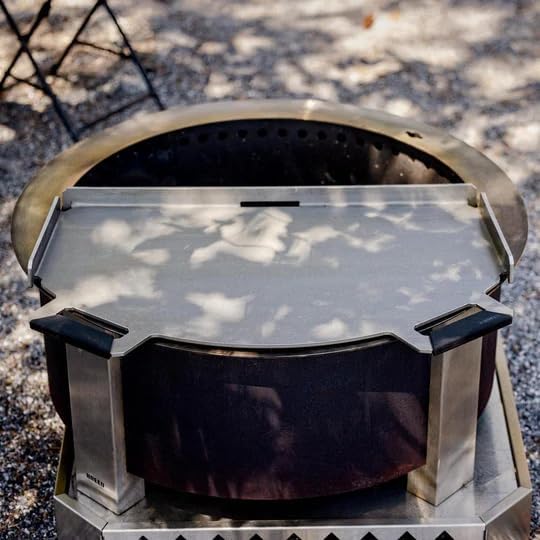 Breeo X30 Flat Top Griddle - Carbon Steel Grill Pan for Live-Fire Cooking - Pre-oiled Flat Top Hibachi Grill to Smash, Sizzle, & Sear - Grills Outdoor Cooking & Camping Accessories - Made in the USA