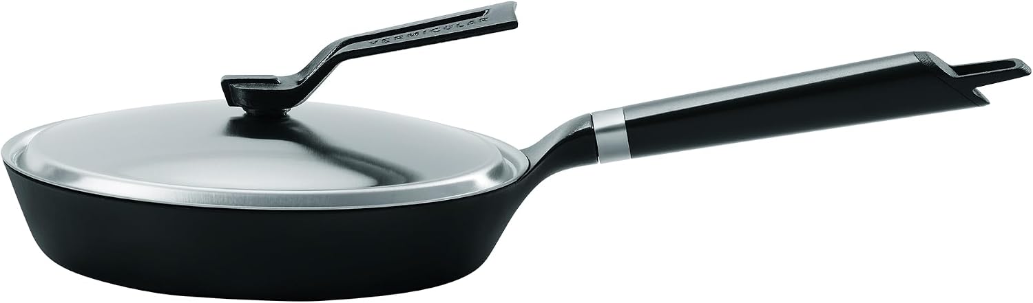 Vermicular Oven-Safe Skillet with Stainless Steel Lid | 20cm (7.9') | Lightweight Enameled Cast Iron Pan with Non-Toxic Enamel Finish | Dishwasher Safe | Induction-compatible | Made in Japan