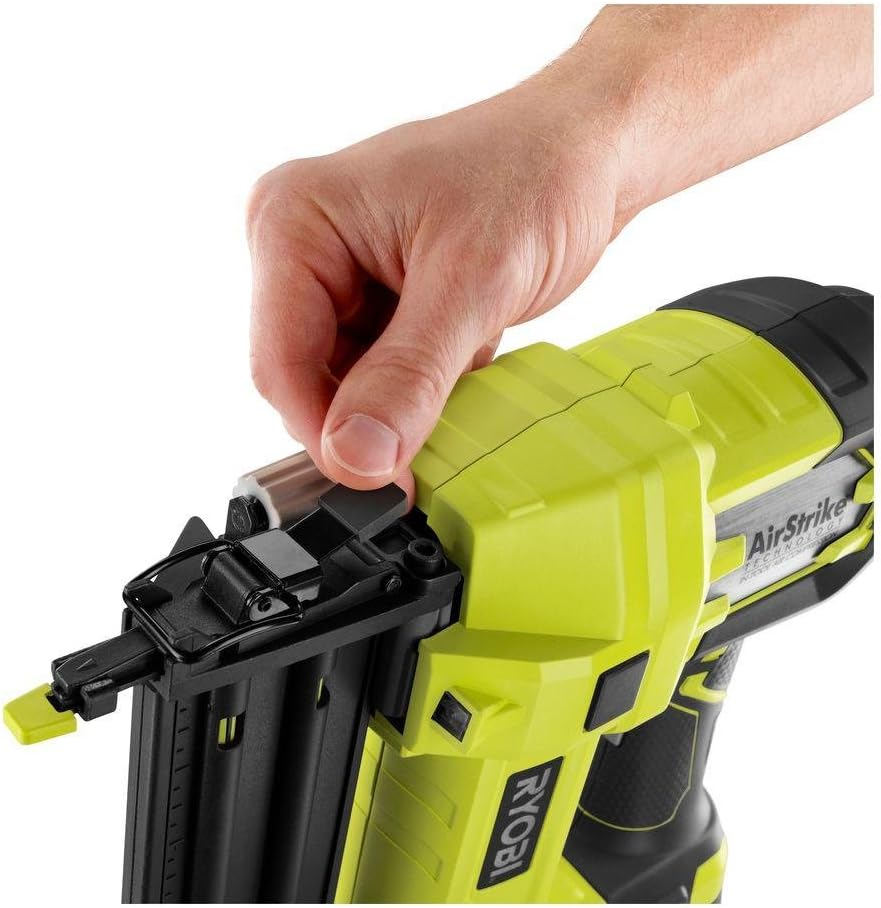 Ryobi P1851 18v One+ Airstrike 18-gauge Cordless Brad Nailer Kit (Includes P320 Brad Nailer, P102 Battery, and P119 Charger)