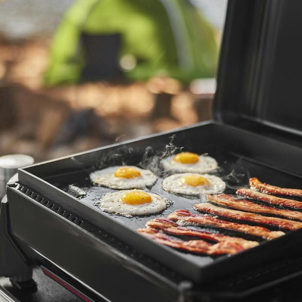 Weber Slate Griddle 1-Burner Propane Gas Portable 17 in. Flat Top Grill in Black 1500531