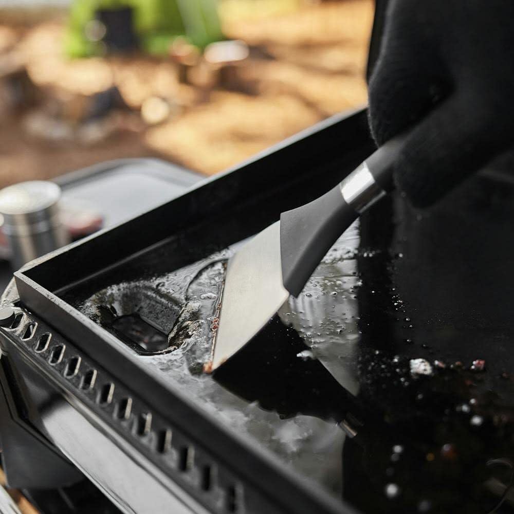 Weber Slate Griddle 1-Burner Propane Gas Portable 17 in. Flat Top Grill in Black 1500531