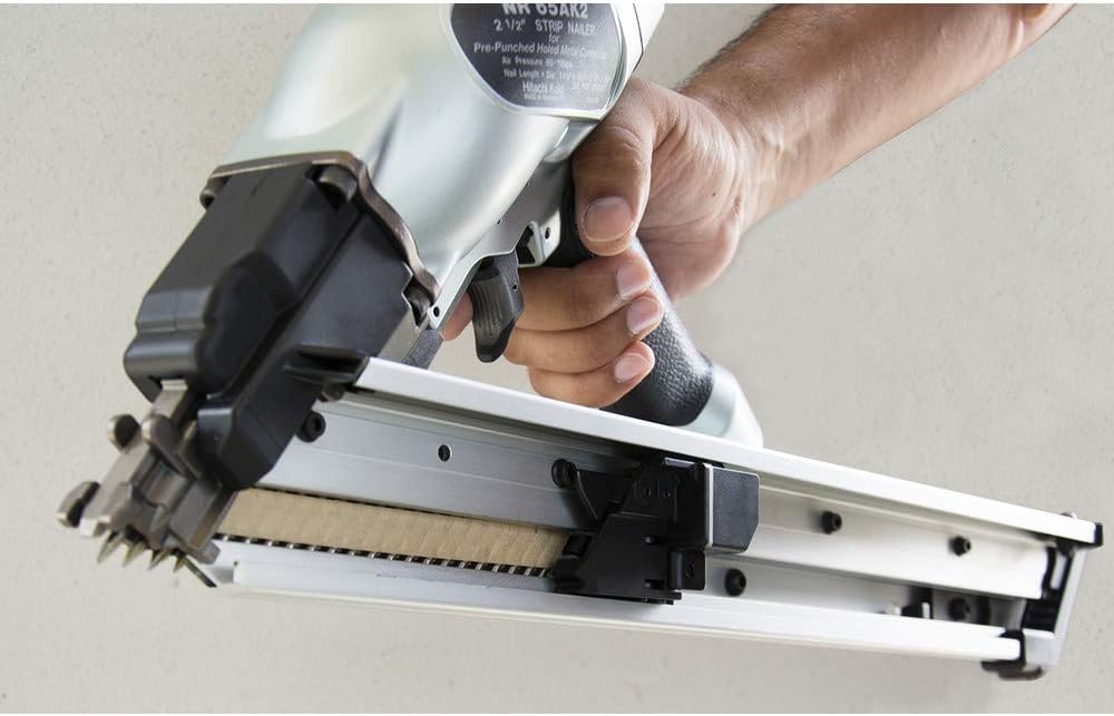 Hitachi NR65AK2 Strap-Tite Fastening System Strip Framing Nailer, 1-1/2' To 2-1/2 (Discontinued by the Manufacturer)