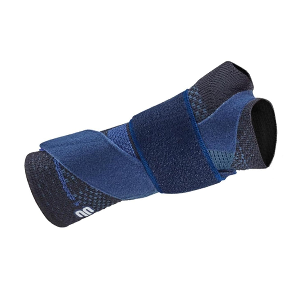 Bauerfeind - ManuTrain - Wrist Support - Relieves Strain and Stabilized During Movement - Right Wrist - Size 3 - Color Black