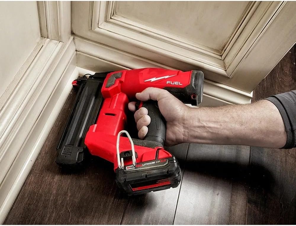 2746-21CT Power Brad Nailer for Milwaukee 18V M18 FUEL 18-Gauge Brushless Cordless Brad Nailer Kit