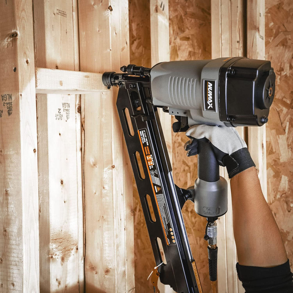 NuMax SFR2190WN Pneumatic 21 Degree 3-1/2' Full Round Head Framing Nailer with Nails (500 Count)