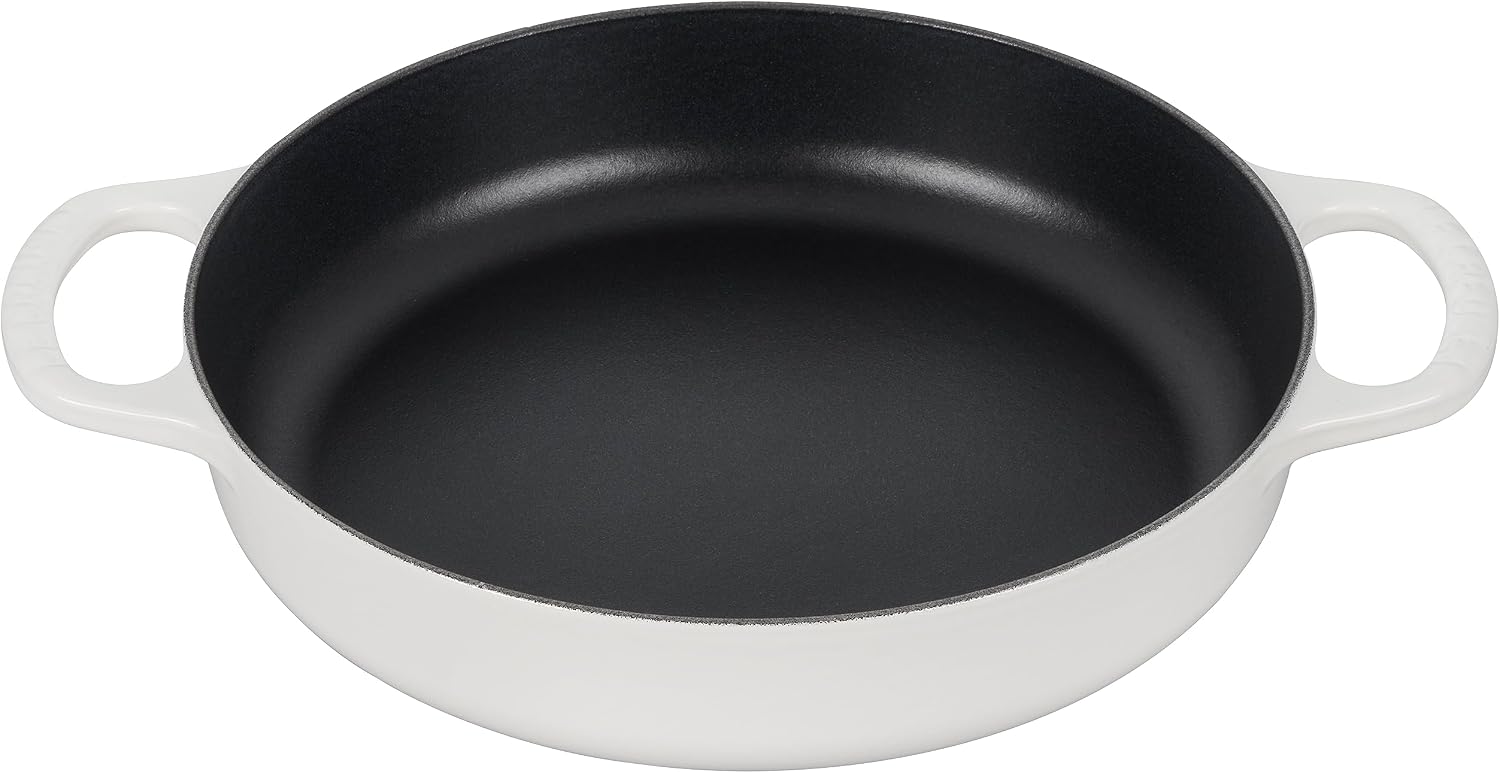 Le Creuset Signature Cast Iron Everyday Pan, 11', White