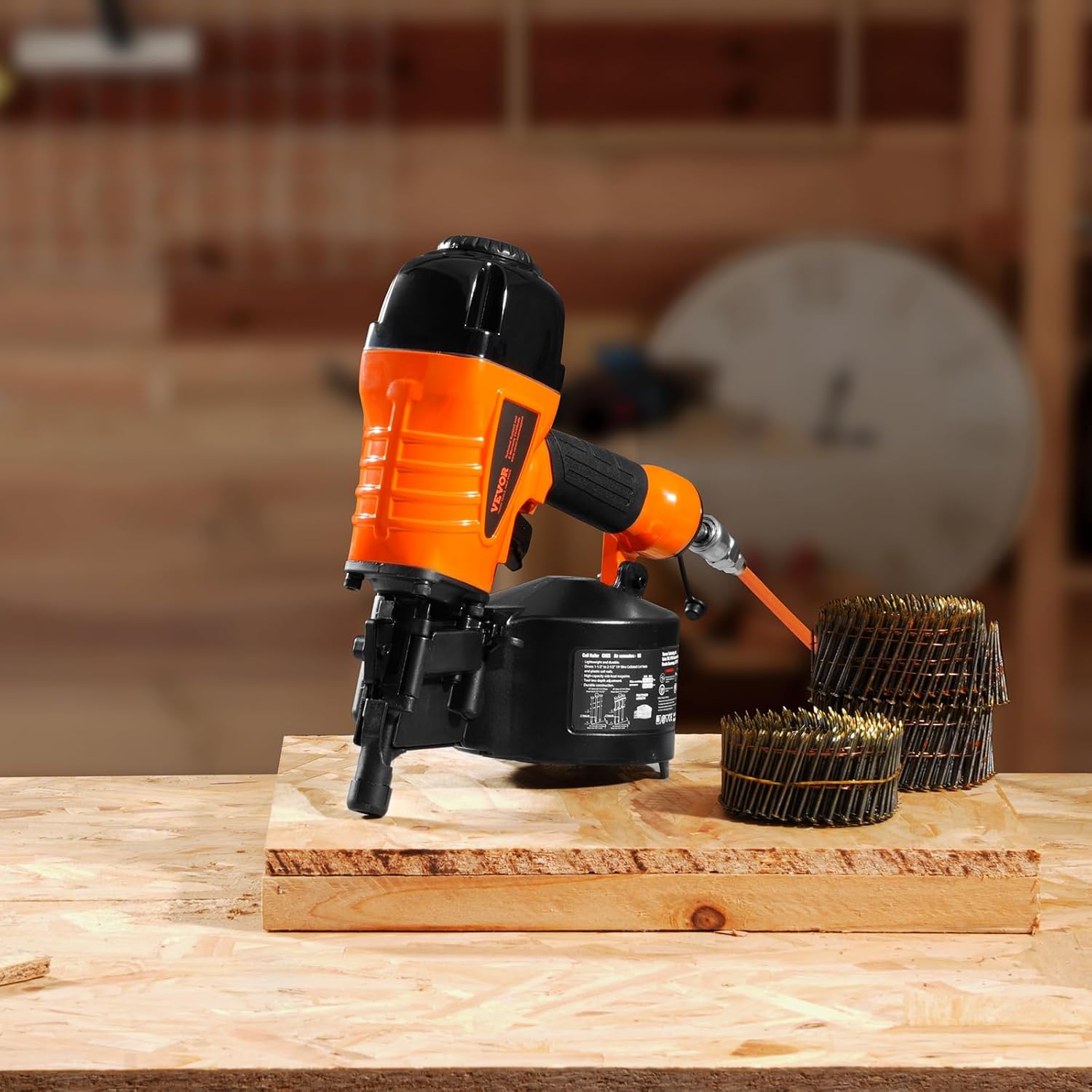 VEVOR Coil Siding Nailer CN65, 1-1/4' to 2-1/2' 15 Degree Pneumatic Siding Nail Gun with Tool-Less Depth Adjustment, 70-120PSI Air Coil Nailer for Siding, Pallet Sheathing, Wooding, Fencing, Decking