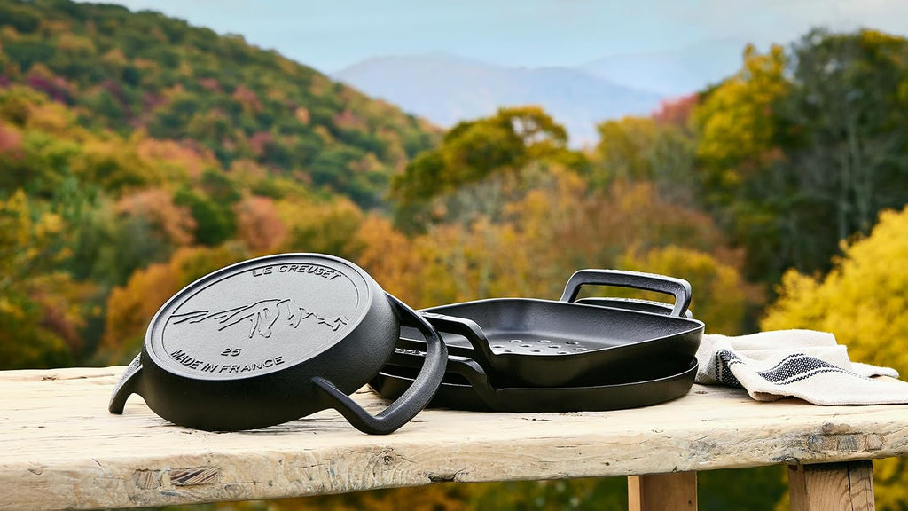 Le Creuset Alpine Outdoor Collection Enameled Cast Iron Skillet, 10'