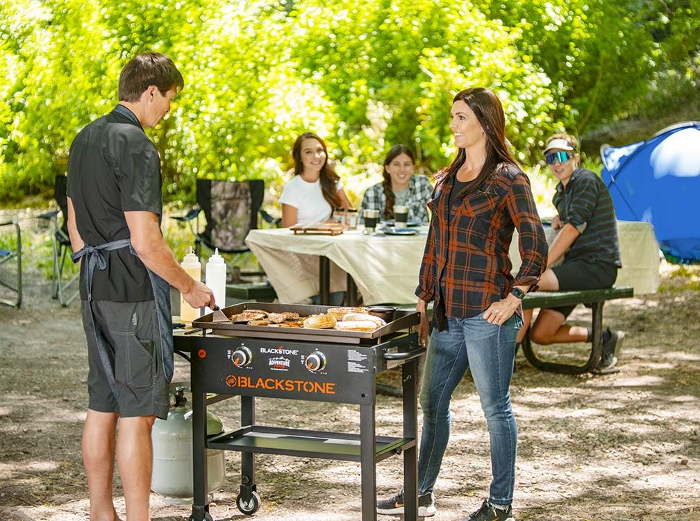 Blackstone Adventure Ready 2-Burner 28' Outdoor Griddle