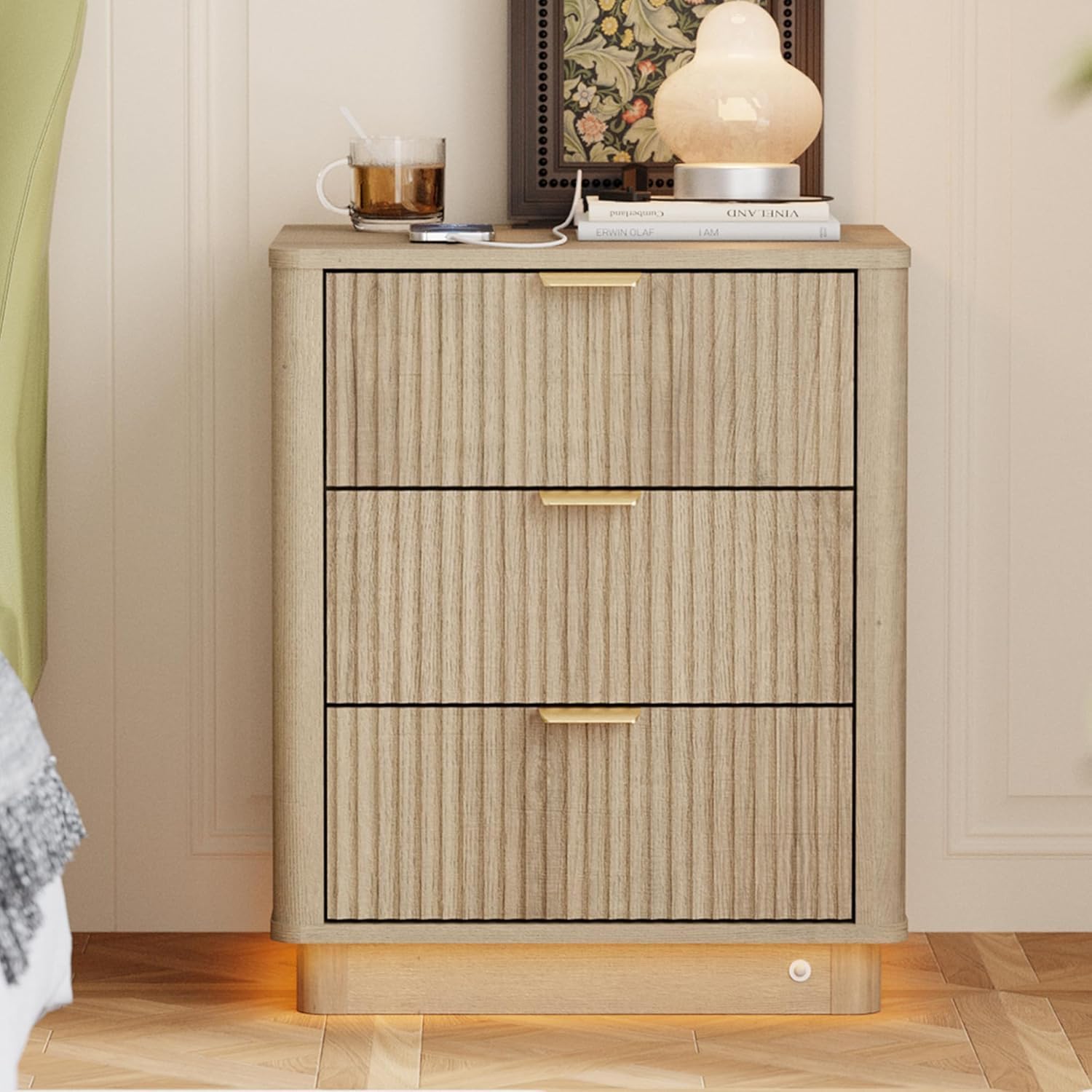 Dresser and Nightstand Sets 3 Piece, Bedroom Set with Charging Station, Large 5 Drawer Dresser for Bedroom and Night Stand Set of 2, Mid Century Modern Bedroom Furniture Set with Motion Sensor Lights