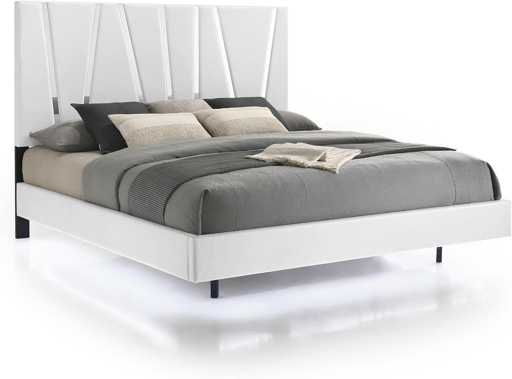 New Classic Furniture Europa 7-Piece Wood King Bedroom Set in White