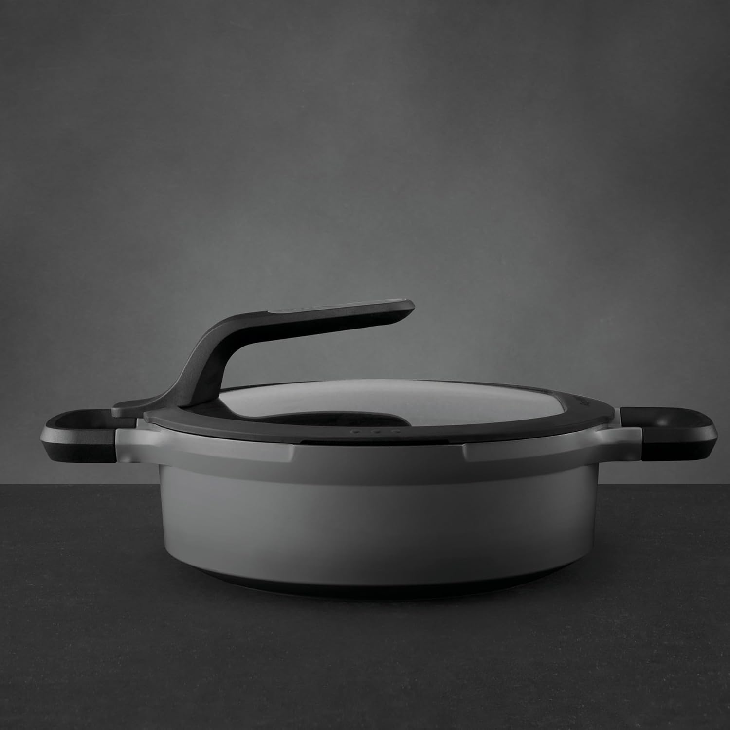 BergHOFF GEM Non-stick 2-Handle Sauté Pan 10' 3.5qt., Glass Lid, Ferno-Green, Non-Toxic Coating, Stay-cool Handle, Induction Cooktop Ready