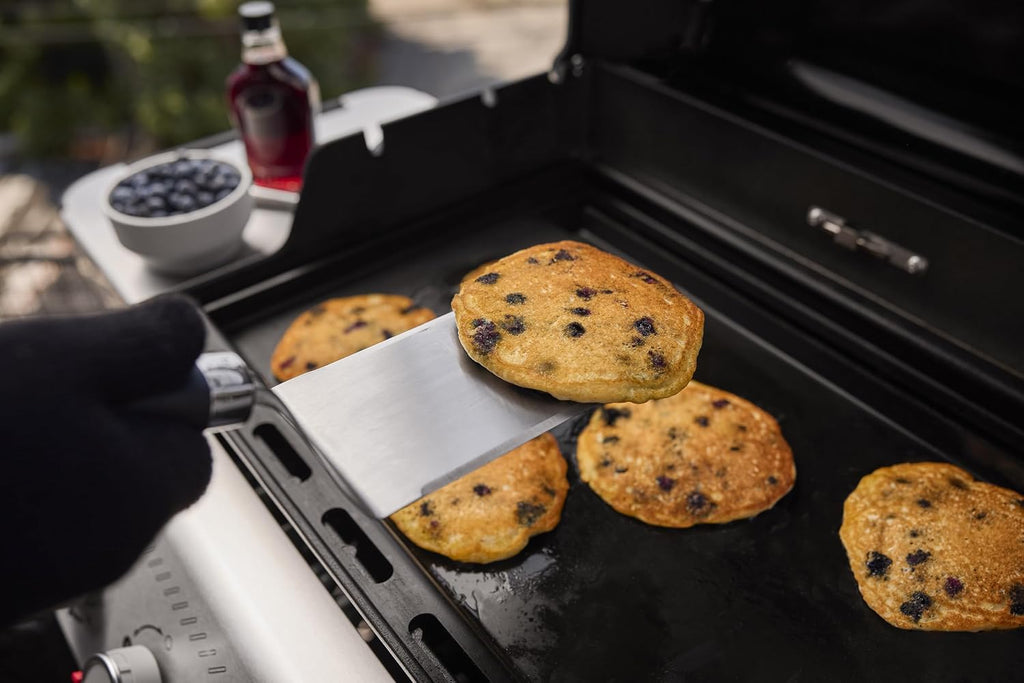 Weber Rust‑Resistant Outdoor Griddle Insert, Full‑Size – Pre-Seasoned Carbon Steel Griddle for Searwood & Large Spirit Series Gas Grills - Grill Accessory