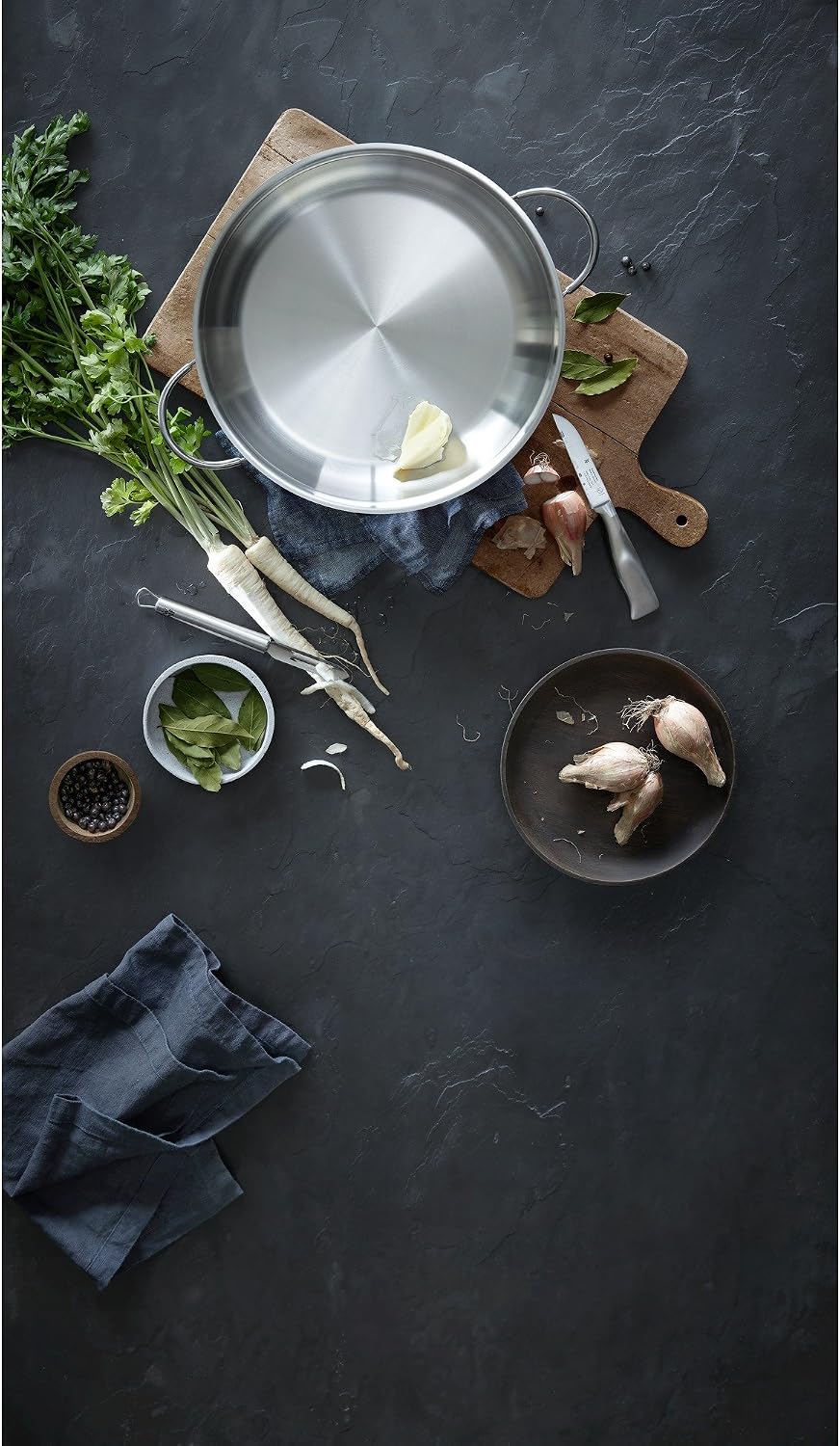 WMF Serving pan uncoated Ø 24cm Profi Made in Germany Pouring Rim Stainless Steel Handle Cromargan Stainless Steel Suitable for Induction Dishwasher-Safe
