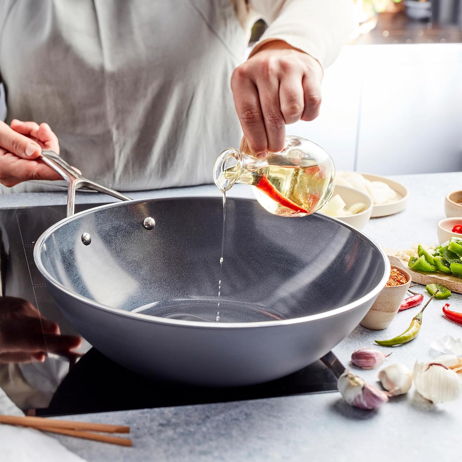 Demeyere AluPro 5, Ceramic 12-inch Aluminum Nonstick Wok, Ceramic Nonstick Coating, Lightweight Construction, Compatible with all Cooking Surfaces