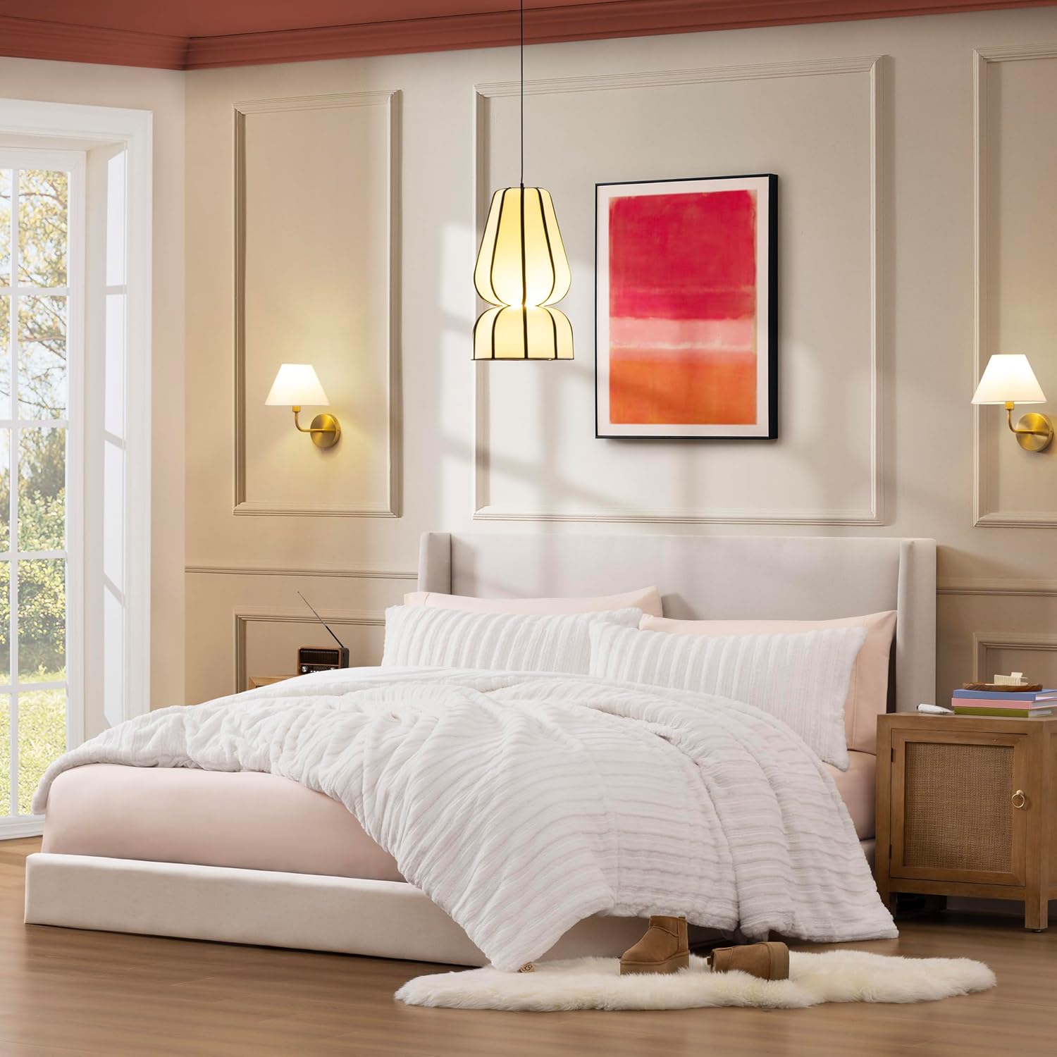 UGG Kenzie Comforter Set with 2 Pillow Shams Plush Faux Fur Bedding Soft Warm Down Alternative Comforter Washable Hypoallergenic Fluffy Blanket Set for Bedroom, King/California King Size, White Snow