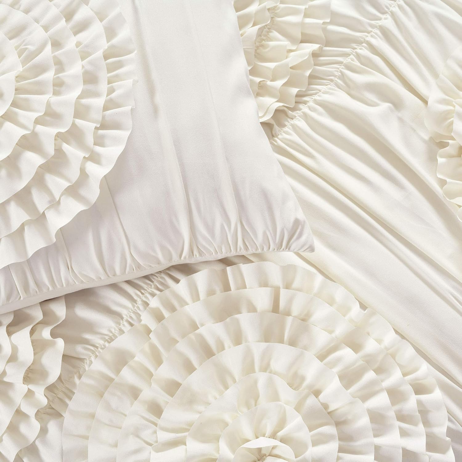 Lush Decor 3 Piece Serena Comforter Set, King, Ivory