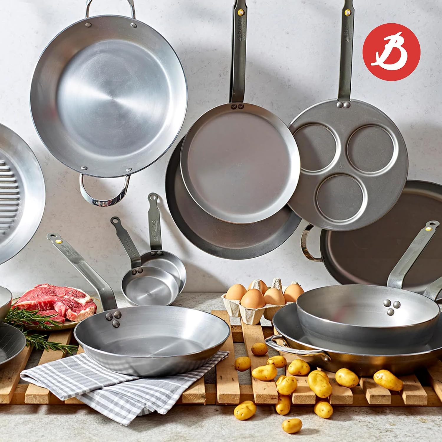 de Buyer MINERAL B Carbon Steel Fry Pan - 14' Diameter, 10.25' Cooking Surface - Ideal for Searing, Sauteing & Reheating - Naturally Non-Stick Finish - Made in France
