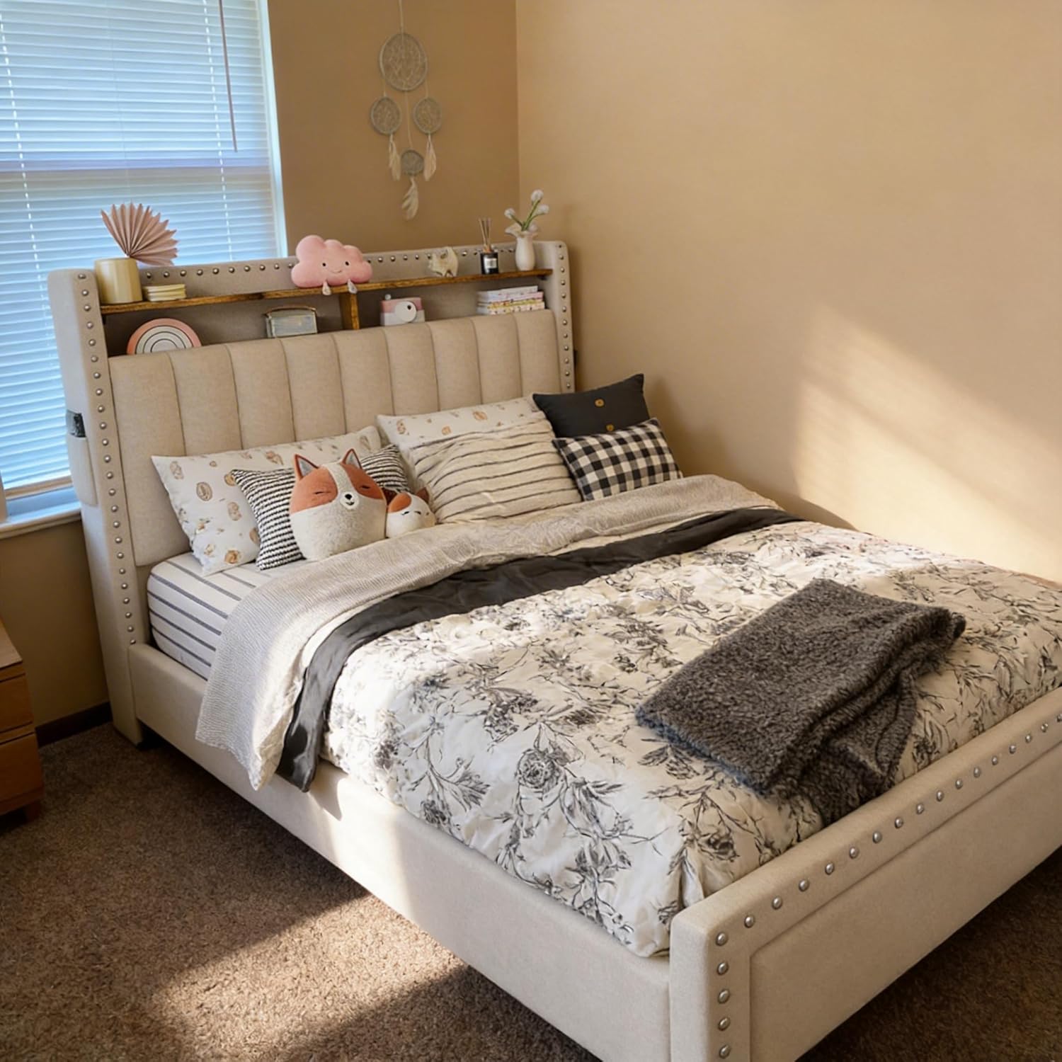 EnHomee Full Size Upholstered Bed Frame with 2 Storage Drawers and 2-Tier Headboard, Vertical Tufted Headboard Design, Extra Storage Space for Bedroom Apartment, Beige