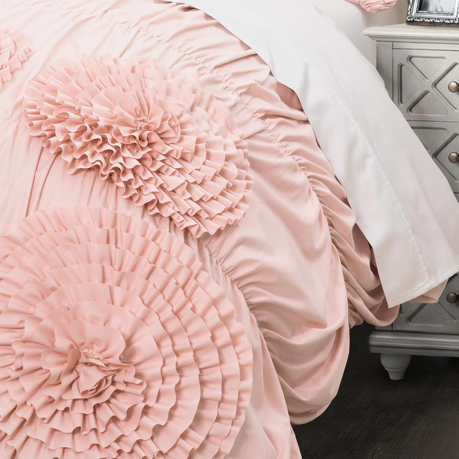 Lush Decor Serena Comforter Set, 3 Piece Set, Full/ Queen, Blush - Pink Bedding Set Queen - Cute Comforter Queen Size - Coquette Decor