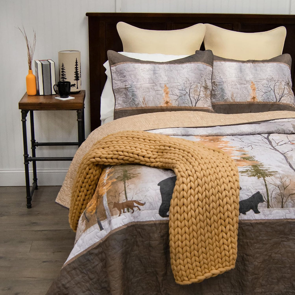 Donna Sharp Dawn Mist Polyester Bedding Set - 3-Piece King Size Quilt Set - Includes 1 Quilt and 2 King Pillow Shams - Machine Washable - Traditional Design