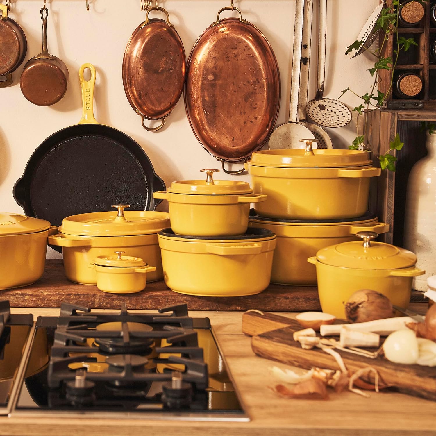 STAUB Cast Iron 8.5-inch Traditional Deep Skillet - Citron
