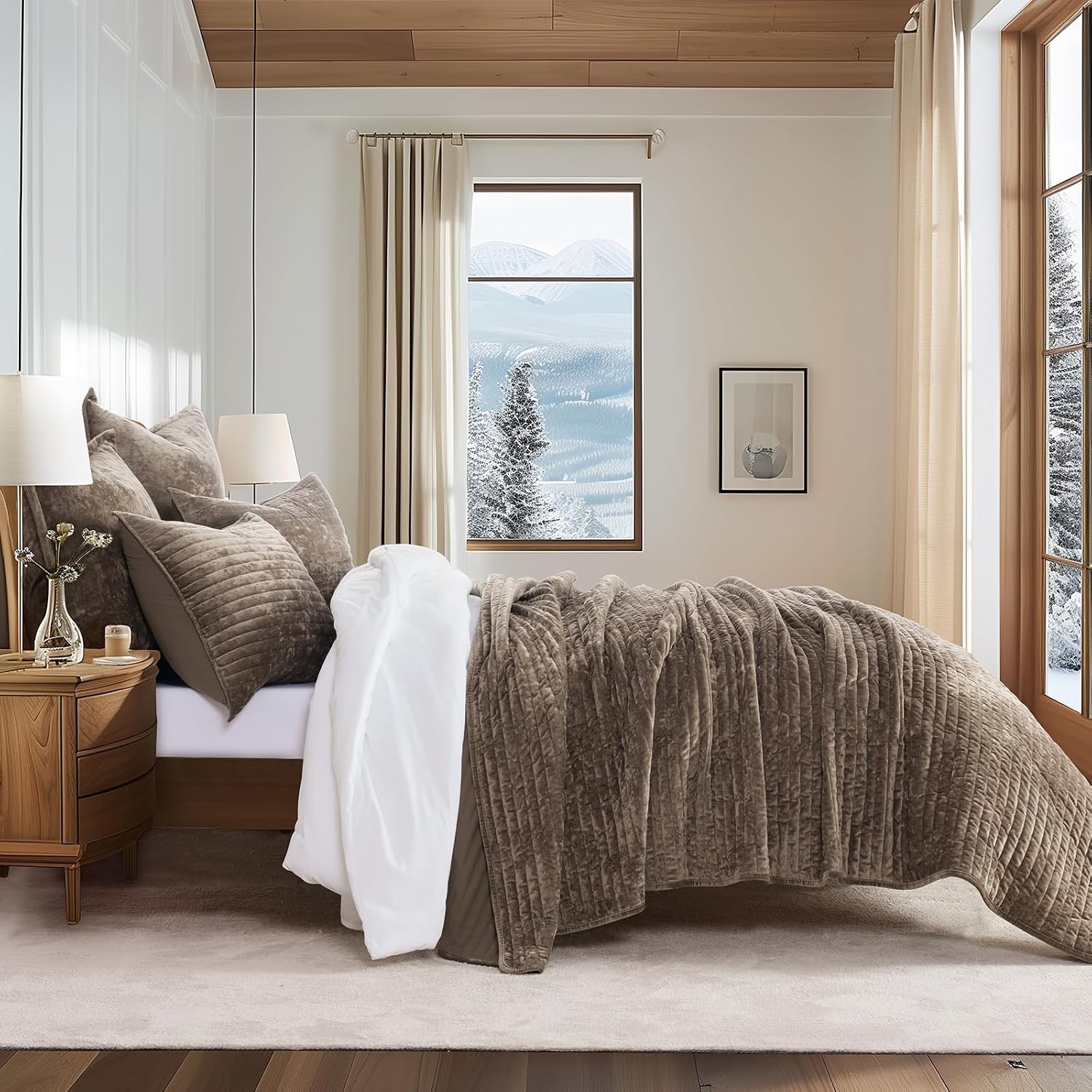 EverGrace Velvet Quilt Set California King 118'' x 106'', Luxurious Soft Striped Channel Bedding Set, Lightweight Velvet Comforter for All Season, Oversized Bedspread Coverlet w/ 2 Shams, Mocha Brown