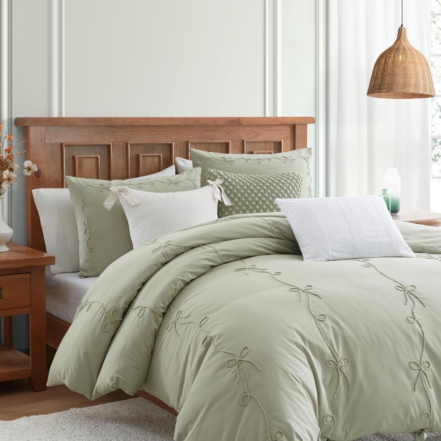 Peri Home Bows Bedding Cottage Core 100% Cotton 3-Piece Comforter and Sham Set, King, Green Sasha Bows
