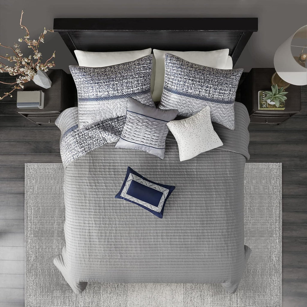 Madison Park Queen Quilt Set Lustrous Jacquard & Glitter Accent Coverlet Set for Queen Size Bed - All Season, Lightweight Queen Quilt Set, Shams, Decorative Pillow, Full/Queen Chevron Grey/Navy