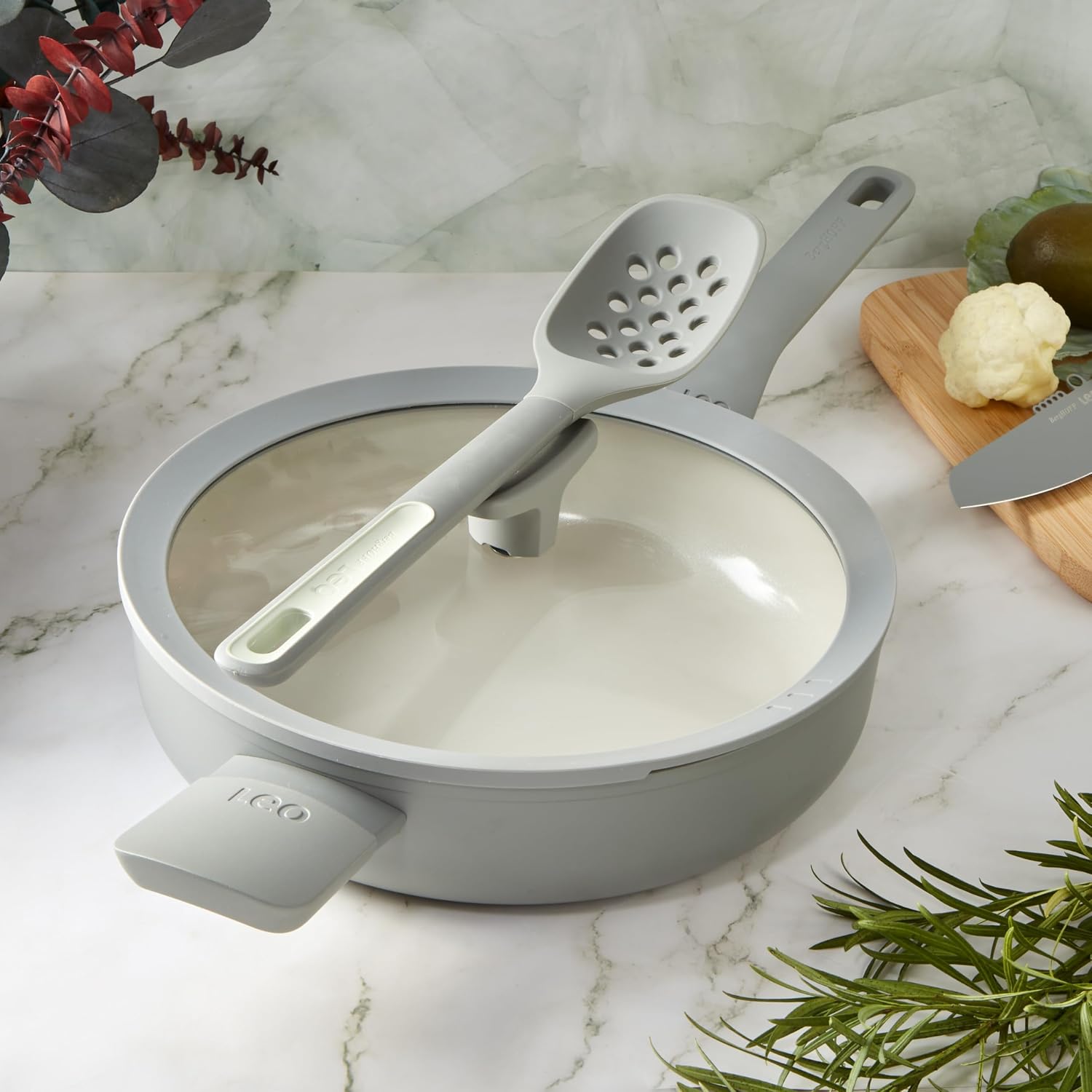 BergHOFF Balance Nonstick Ceramic Sauté Pan 10.25in, 3.1qt. with Glass Lid, Recycled Aluminum, CeraGreen Non-toxic Coating, Stay-cool Long Handle, Induction Pan, Moonmist