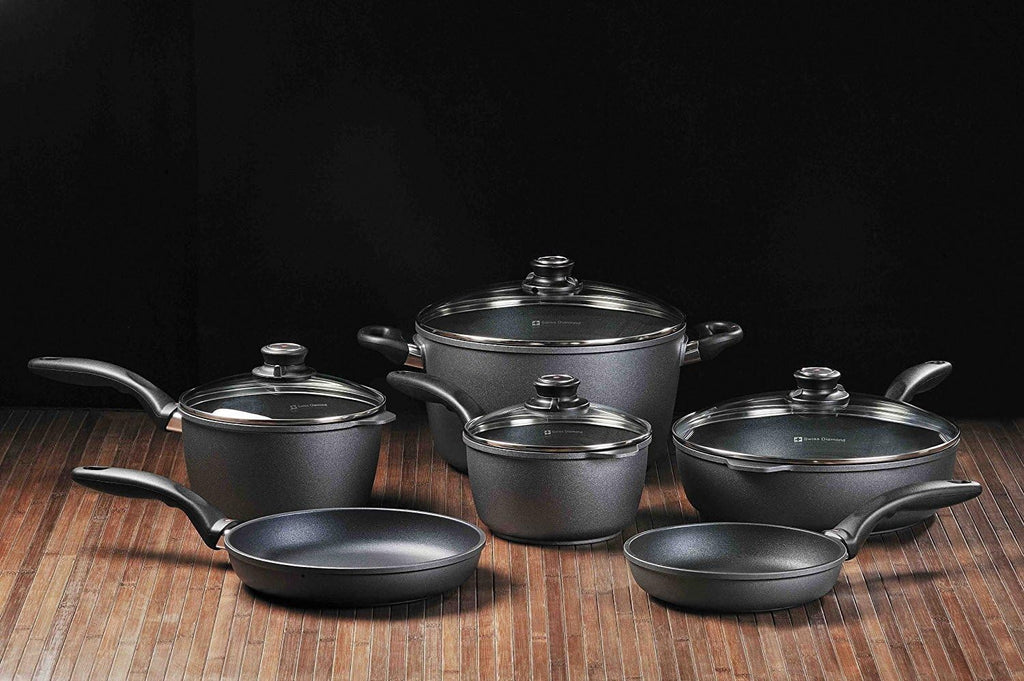 Swiss Diamond Nonstick Saute Pan with Lid, Diamond Coated Aluminum Deep Saute Pan with Lid, Dishwasher & Oven Safe Up To 500 °F, 9.5 Inch, 3.2 Quart