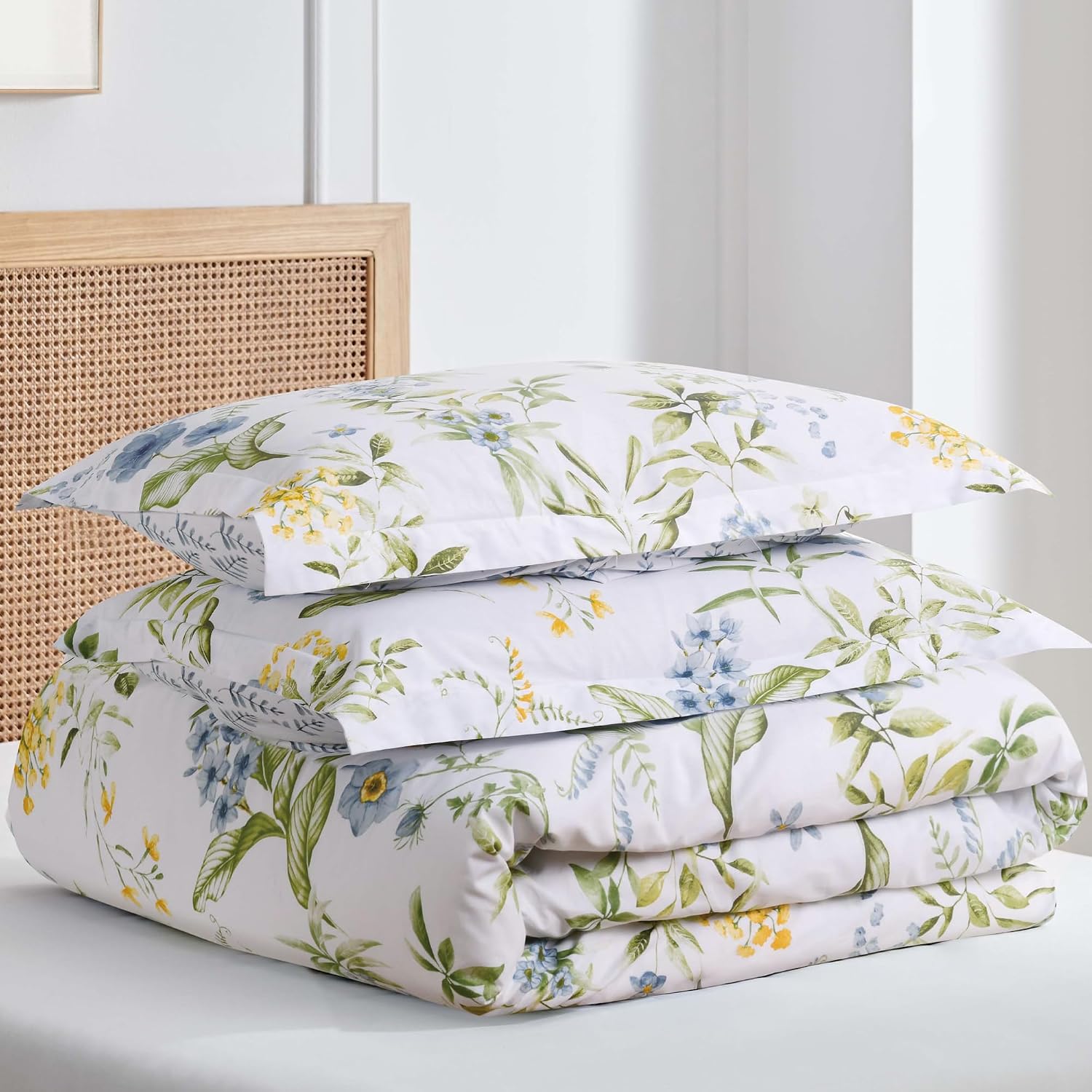 Levtex Home Viviana Blue Reversible Twin/Twin XL Comforter Set (68x88in) with 1 Pillowcase (26x20in) - Floral - Blue, Green, Yellow, White - 100% Cotton Twin Size Comforter Set - Soft, Pre-Washed