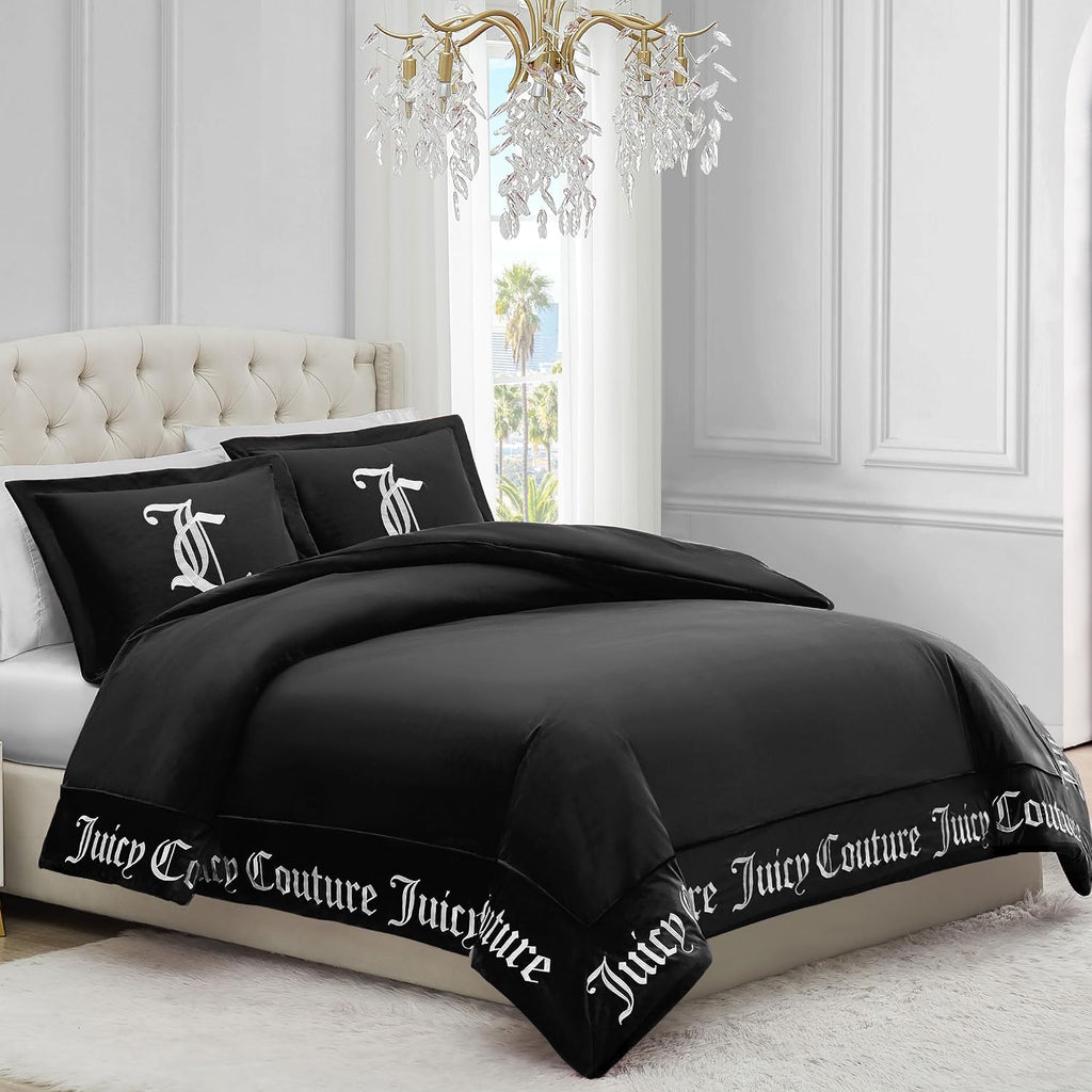 Juicy Couture - Comforter Set - Gothic Design Bedding - Full/Queen - 3 Piece Set Includes (1) 90' x 92' Comforter and (2) 20' x 26' Shams - Wrinkle Resistant - Premium Bedroom Decor - Black