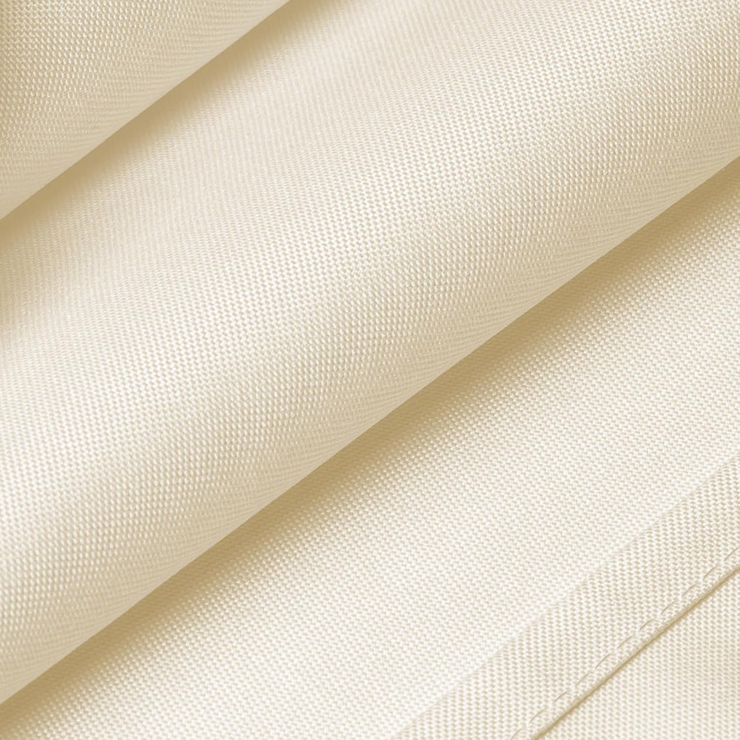 Lann's Linens - 20 Premium 70' Round Tablecloths for Wedding/Banquet/Restaurant - Polyester Fabric Table Cloths - Ivory