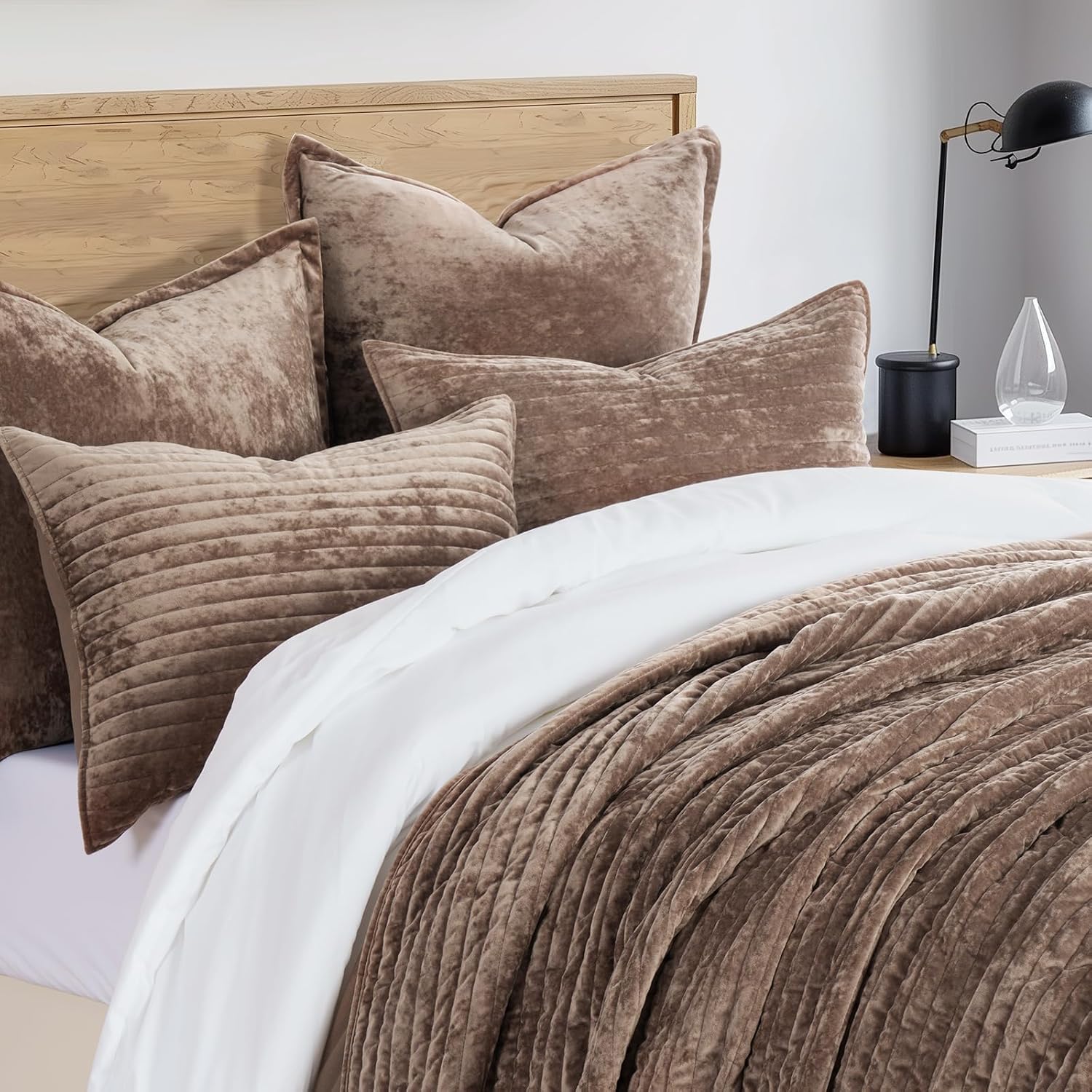 EverGrace Velvet Quilt Set California King 118'' x 106'', Luxurious Soft Striped Channel Bedding Set, Lightweight Velvet Comforter for All Season, Oversized Bedspread Coverlet w/ 2 Shams, Mocha Brown