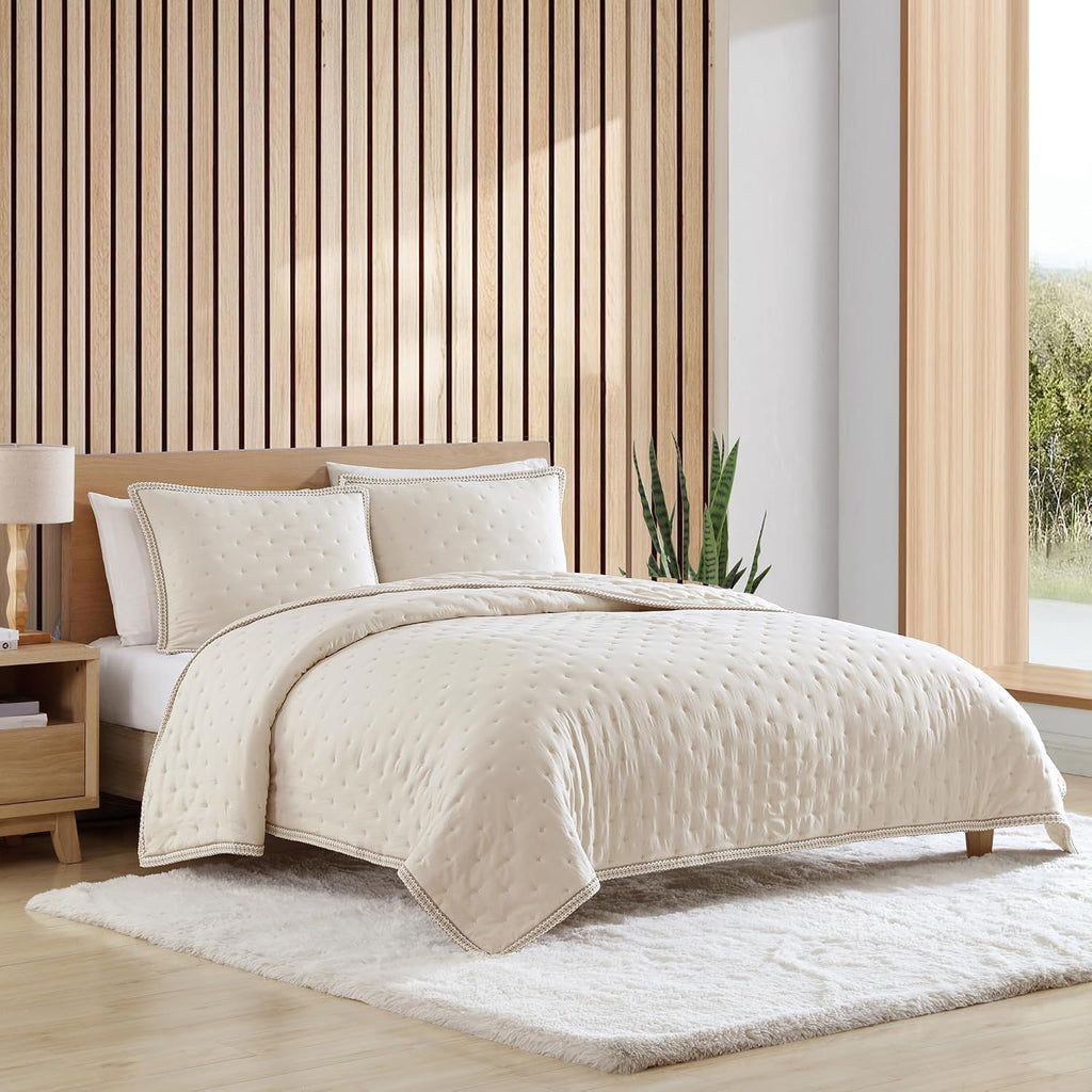 UGG Braid Twin/Twin XL Quilt Set, 2 Piece Breathable Plush Soft Comfortable Luxury Home Deco Quilt Set, Cream Birch