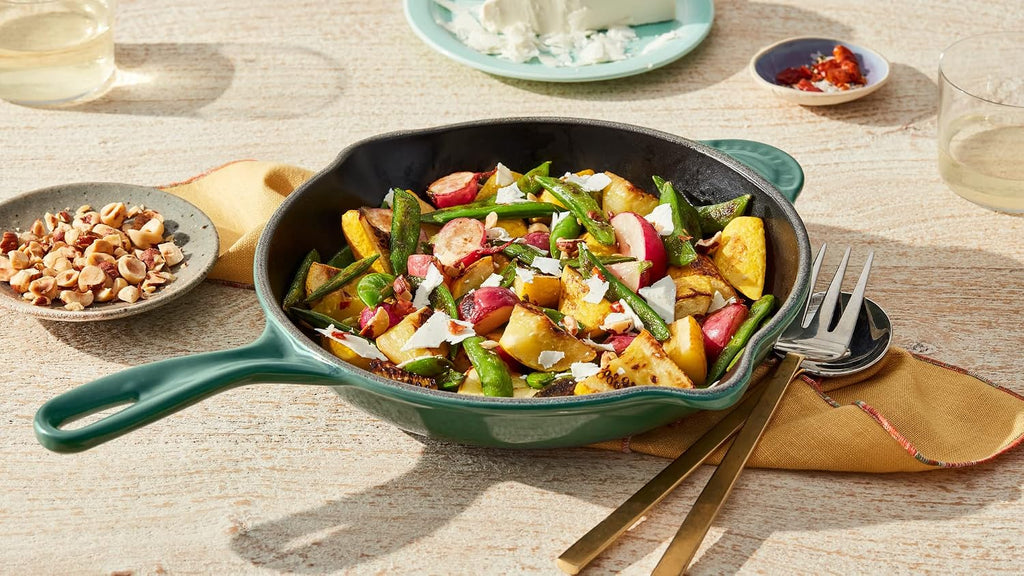 Le Creuset Enameled Cast Iron Classic Skillet, 9', Flame
