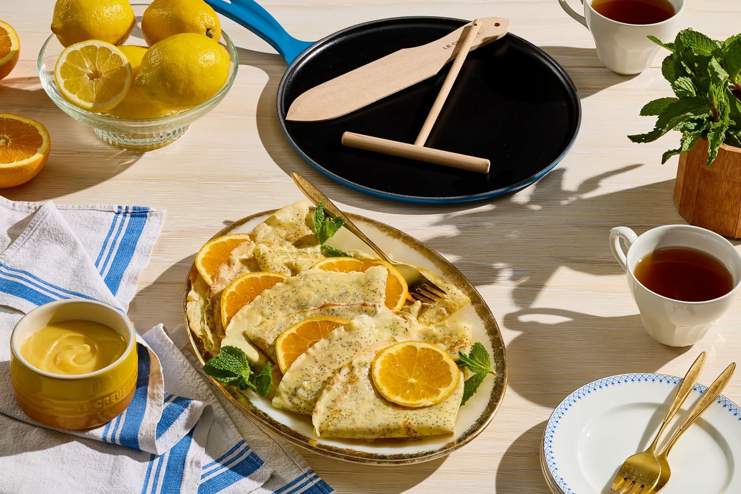 Le Creuset Enameled Cast Iron Traditional Round Crepe Pan, 10.25', Flame
