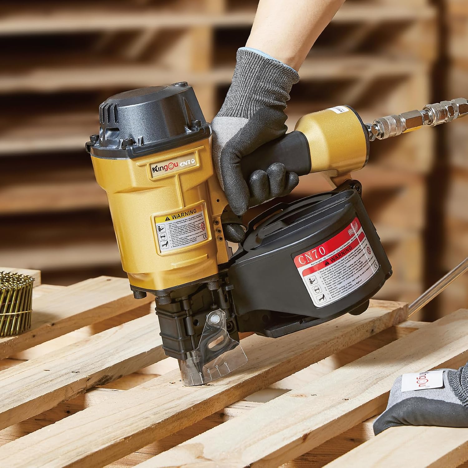 Kingou CN70 Siding Nailer Accepts 1-3/4-Inch to 2-3/4-Inch Nails with 1/4 NPT Air Connector 225-300pcs Load Capacity Coil Nailer Coil Nail Gun for Wooden Box Packing