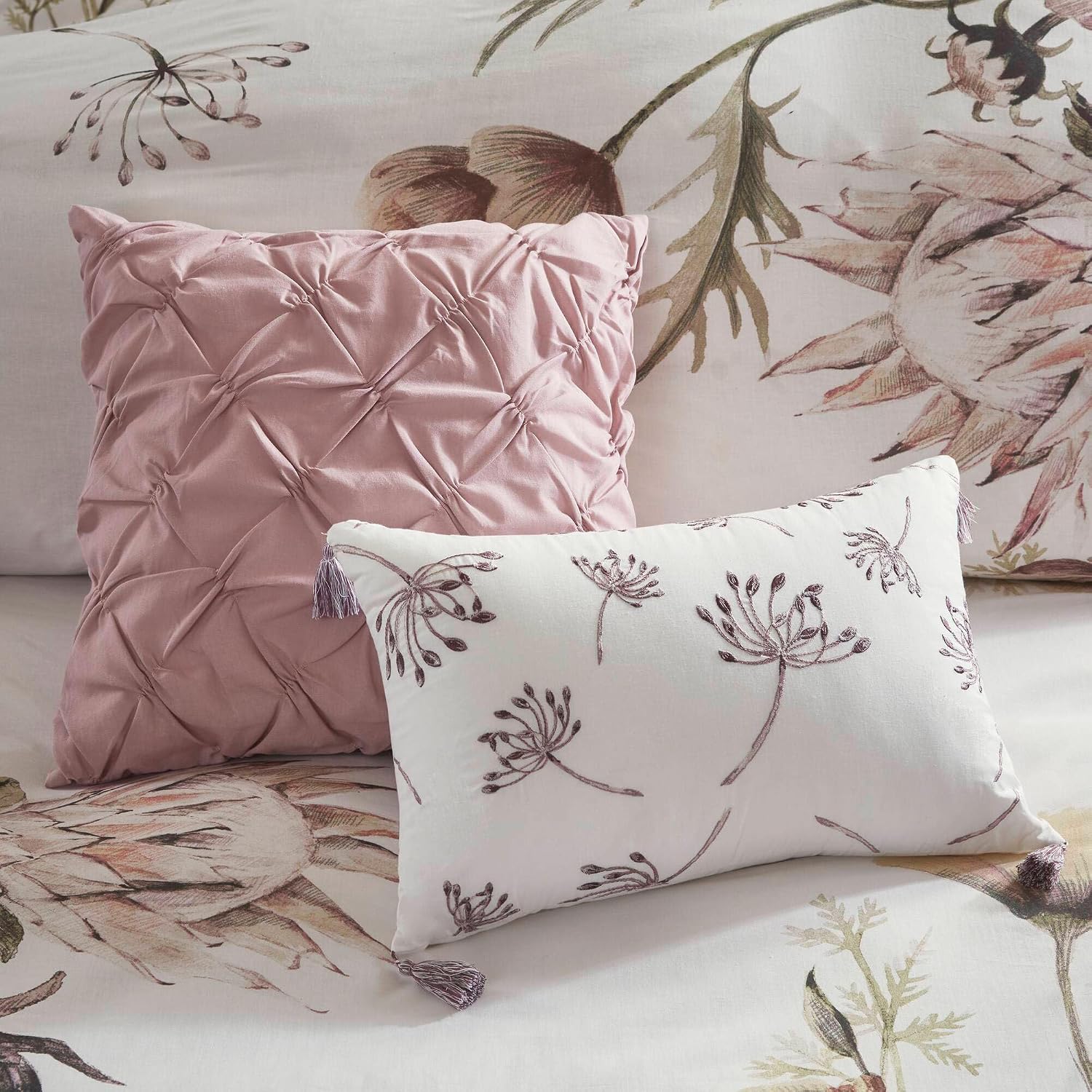 Madison Park Floral King Comforter Set, Cotton Rich Bedding Set Feminine Design Shabby Chic King Size Comforter Sets, All Season Bed Cover with Shams, Bed Skirt, Décor Pillow, Blush 8 Piece