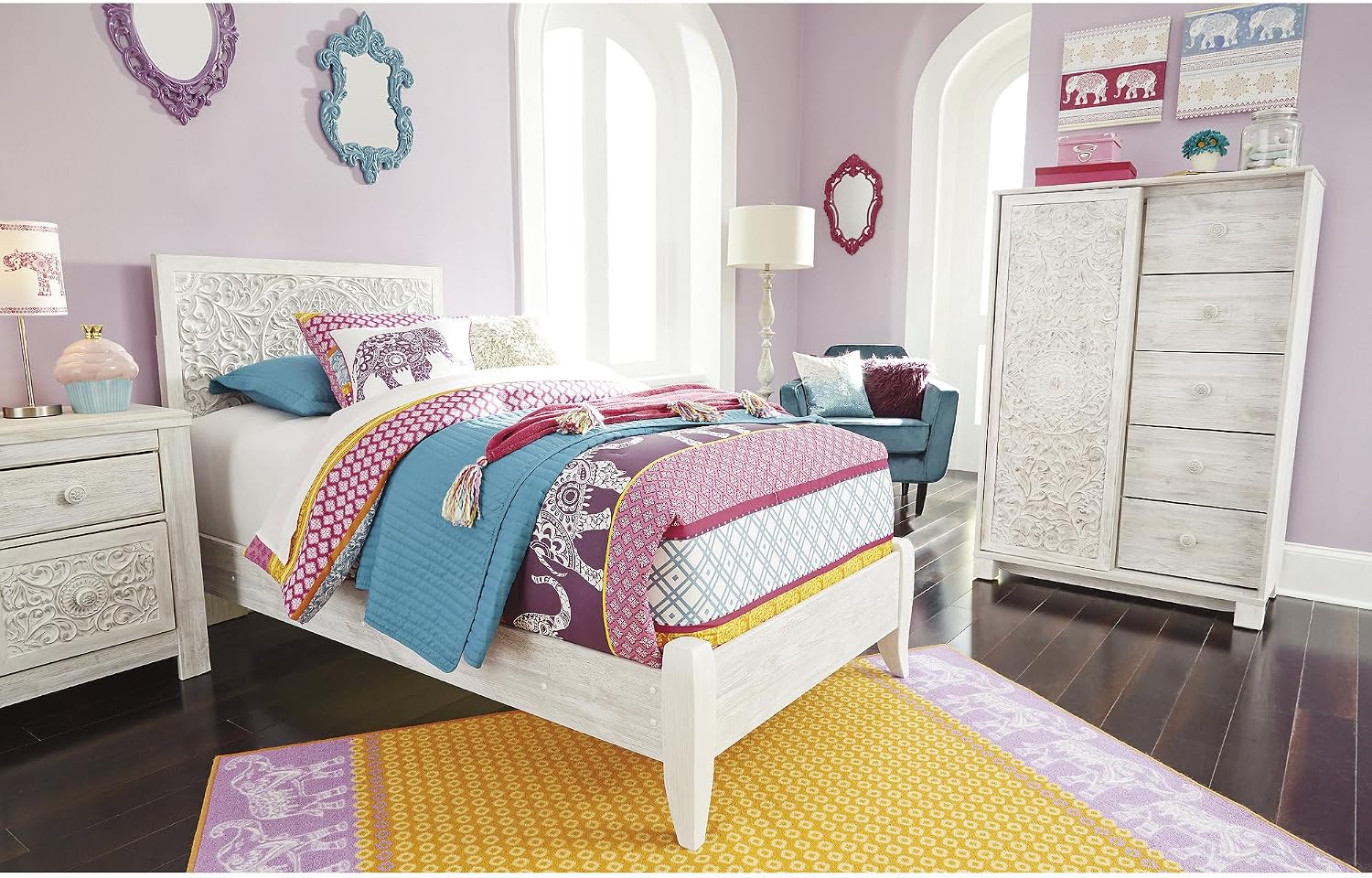 Signature Design By Ashley Paxberry Twin Boho Headboard, Wood, 48.5' High, Whitewash Replicated Worn Through Paint, Carved Medallion, Adjustable Height, Distressed White (Headboard Only)