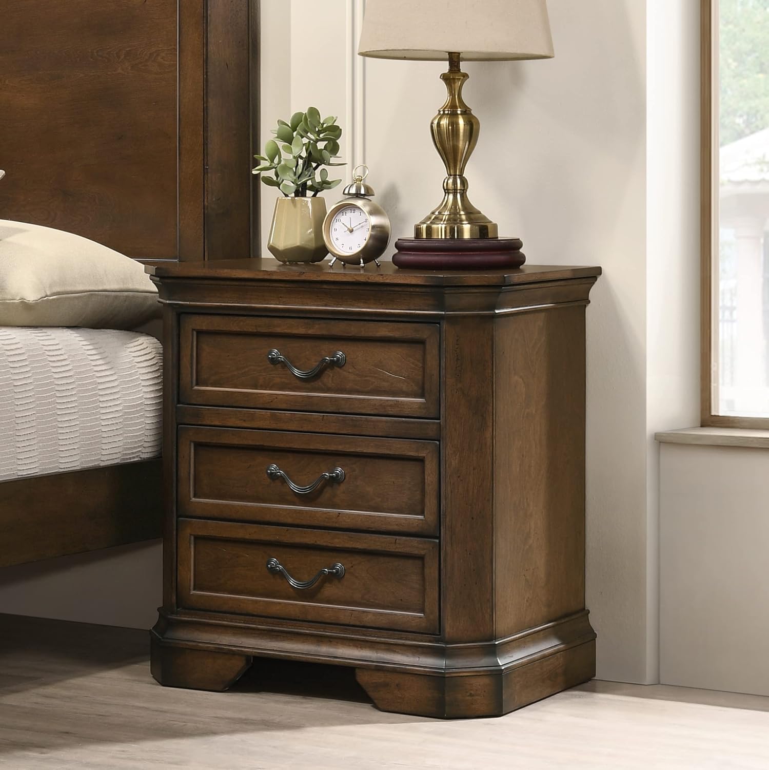 Roundhill Furniture Maderne Traditional Wood Panel Bed with Dresser, Mirror, Nightstand, Queen, Antique Walnut Finish