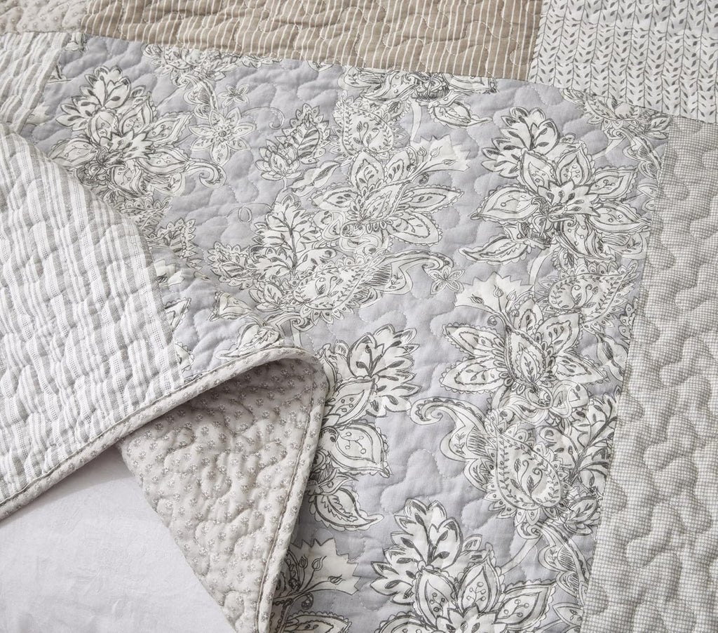 Chezmoi Collection Quinn 3-Piece Neutral Taupe Gray White Floral Hibiscus Flower Candy Stripe Patchwork Quilt Set - Pre-Washed Cotton Coverlet - Lightweight Reversible Bedspread, Super King Size