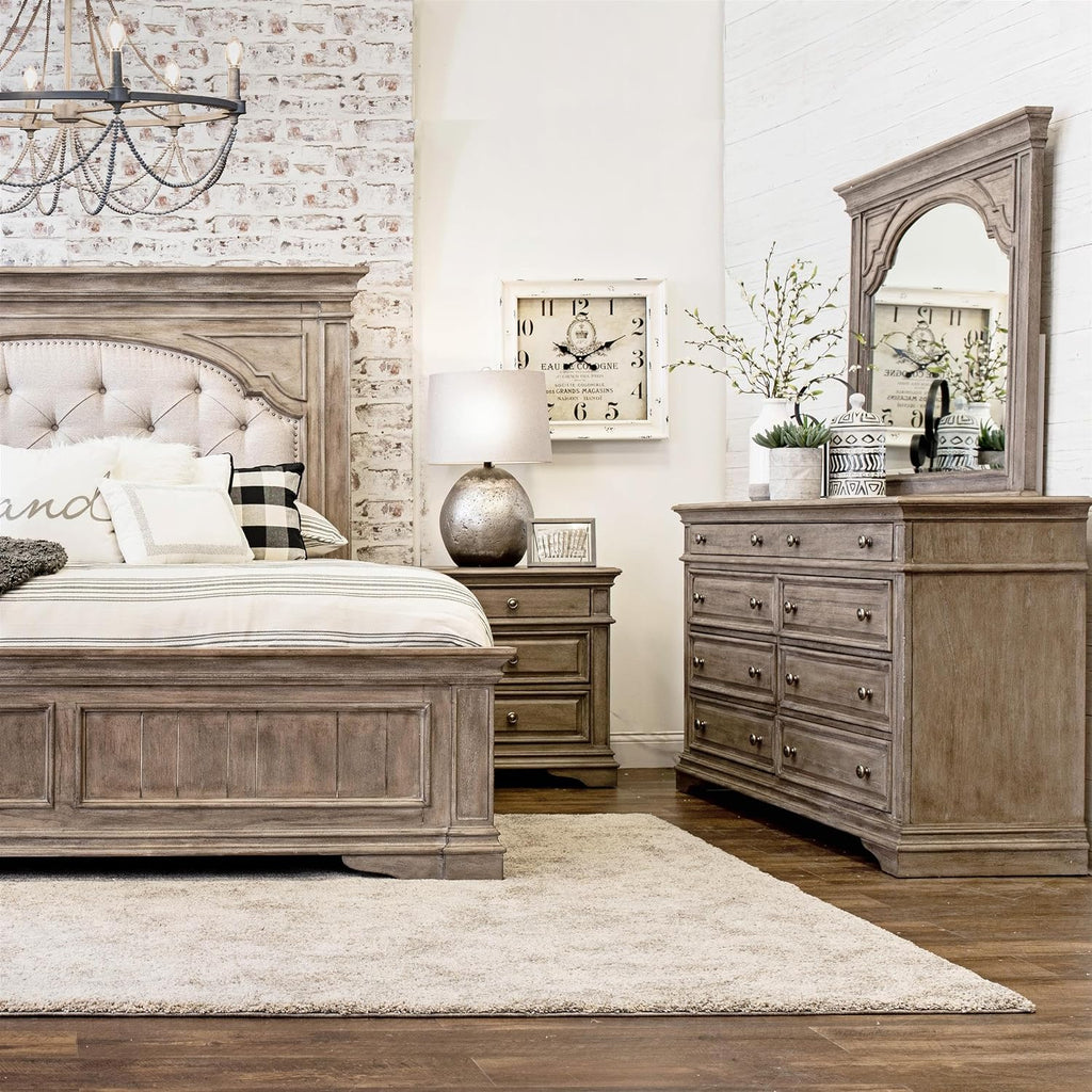 Steve Silver Furniture Highland Park Nightstand, Driftwood Finish, Nickle Hardware, 2 USB Charging Ports, 2 Full Size Drawers & 1 Half Size Drawer, Bedroom, 28' L x 17' D x 29.5' H, Brown