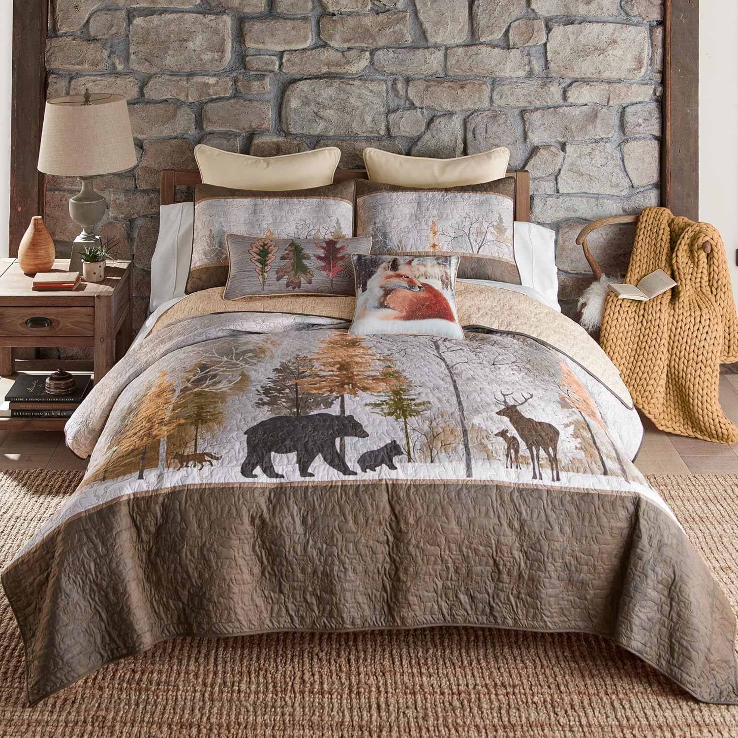 Donna Sharp Dawn Mist Polyester Bedding Set - 3-Piece King Size Quilt Set - Includes 1 Quilt and 2 King Pillow Shams - Machine Washable - Traditional Design