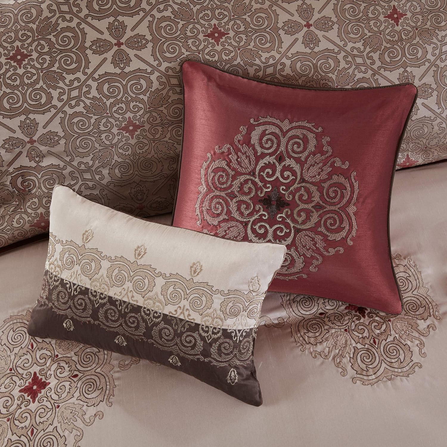 Madison Park Essentials Delaney 24-Piece Room In A Bag Comforter Set-Satin Jacquard, All Season Luxury Bedding, Sheets, decorative pillows and Curtains, Valance, Cal King(104'x92'), Medallion Red
