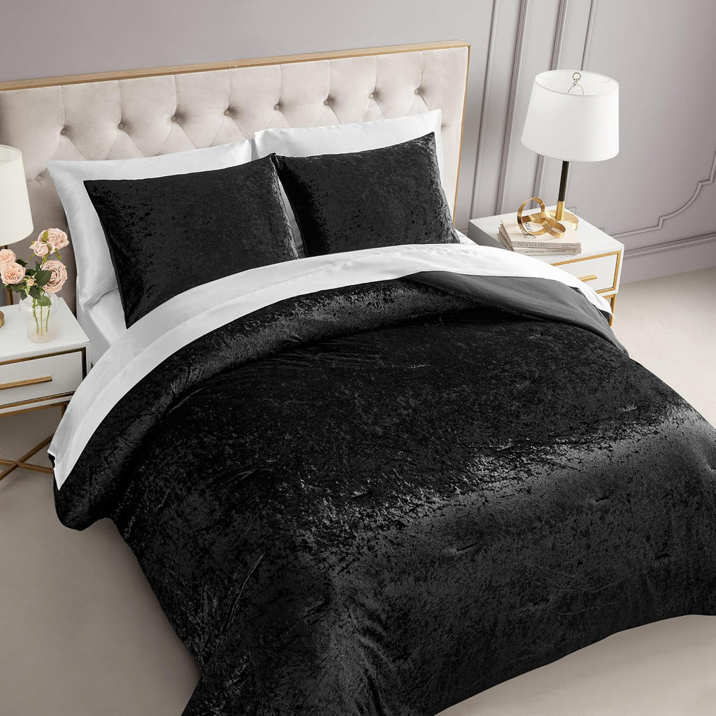 Juicy Couture Crushed Velvet King Comforter and Sham Set, 3-Piece King Bedding Set - (1) 102'x90' Comforter and (2) 20'x36' Sham - Black