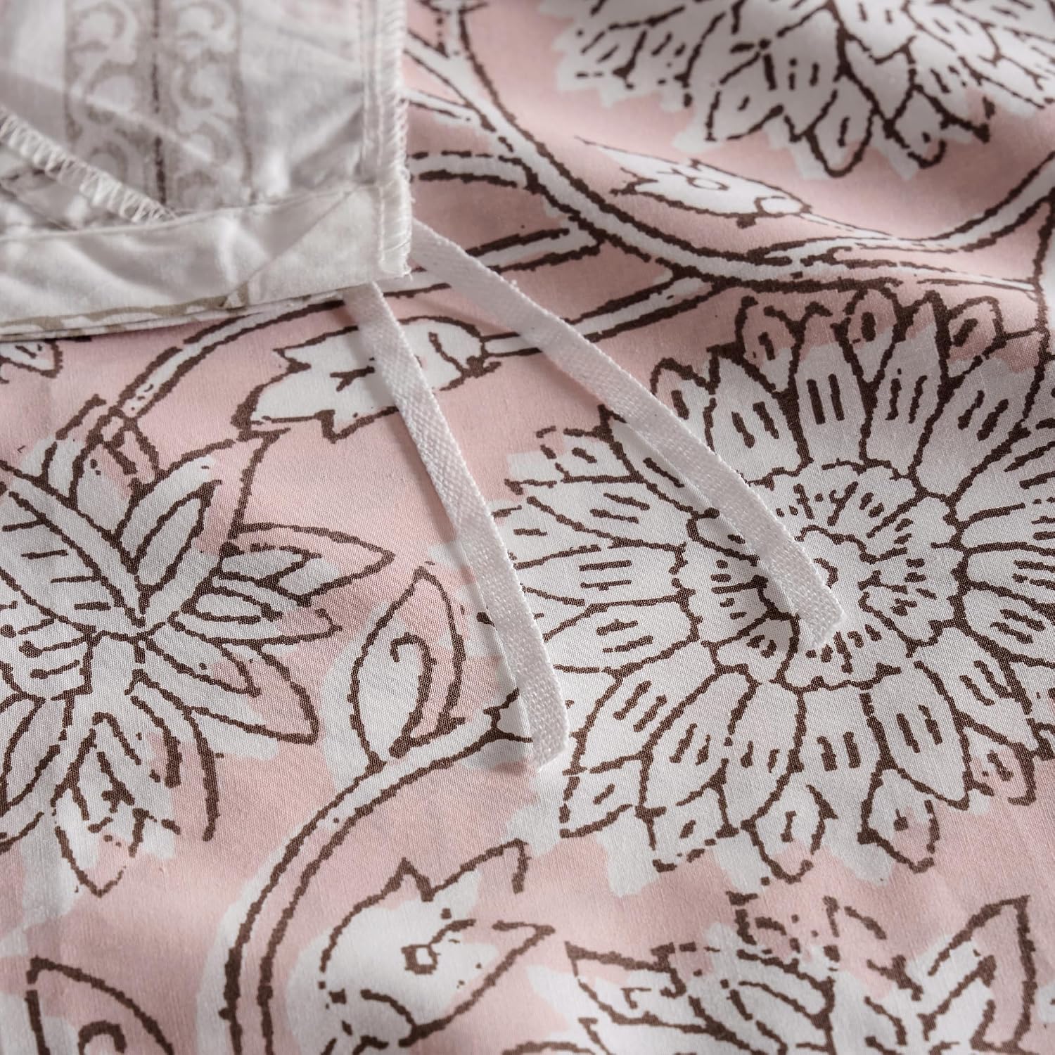 Levtex Home Adare Blush Reversible Full/Queen Comforter Set (90x94in) with 2 Pillow Shams (26x20in) - Floral Bedding - Blush and White - 100% Cotton Full/Queen Size Comforter Set - Soft, Pre-Washed